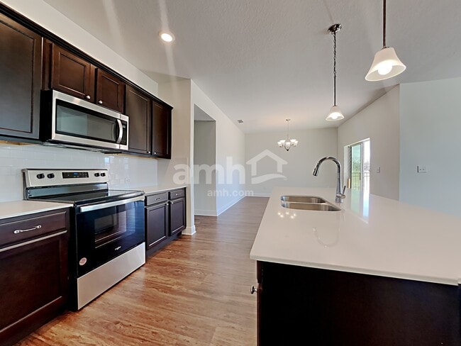 20364 Calla Lily Dr