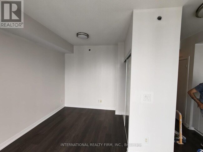 Photo - 225 Sackville St Unit 2402