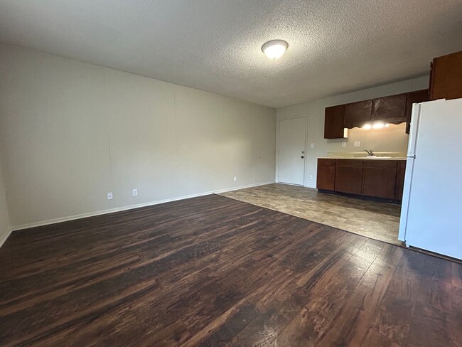 Photo - 1 Bedroom, 1 Bath Apartment at the Brooksi... Unidad 304