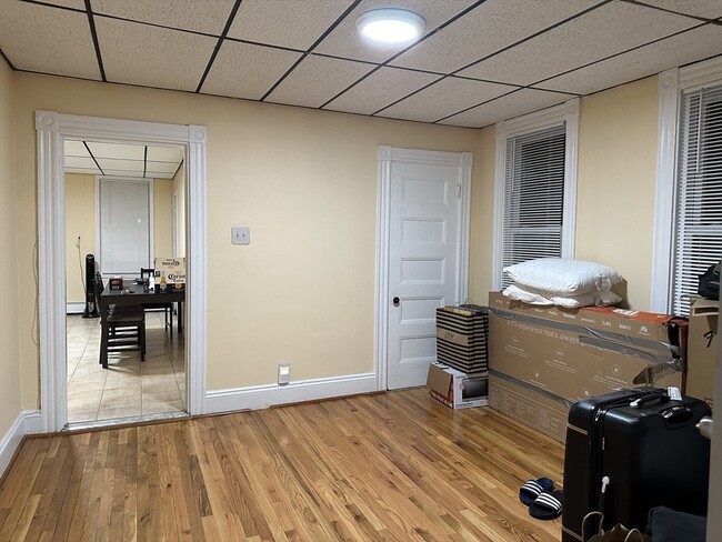 Photo - 196 Chelsea St Unit 3