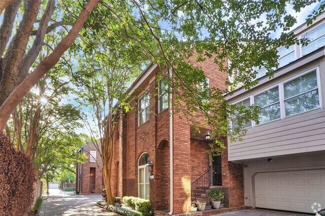 Building Photo - 1802 Potomac Dr Unit C Rental