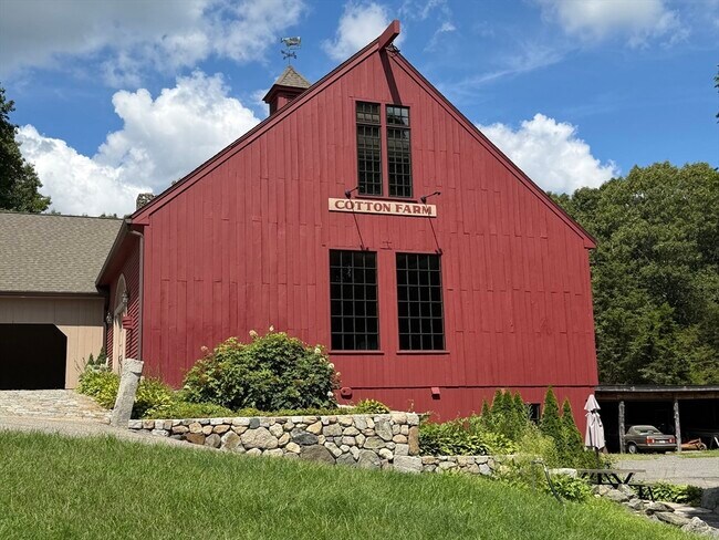 Building Photo - 121 Marrett Rd