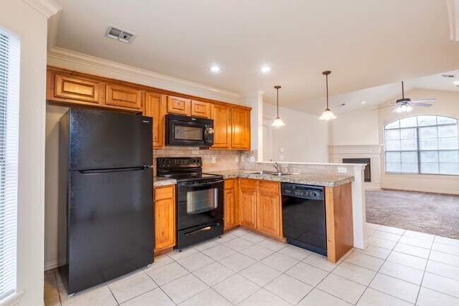 Photo - 2625 N Arroyo Ave