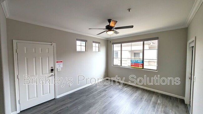 Photo - 1941 S Pierpont Unit # 2110