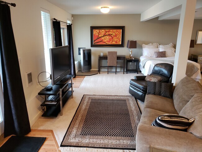 Photo - 7146 S Sunnycrest Rd Apartments Unit Lakeridge