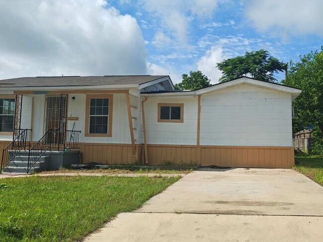 Photo - 722 Pennystone Ave