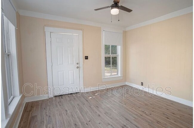 Photo - 111 S Olive St