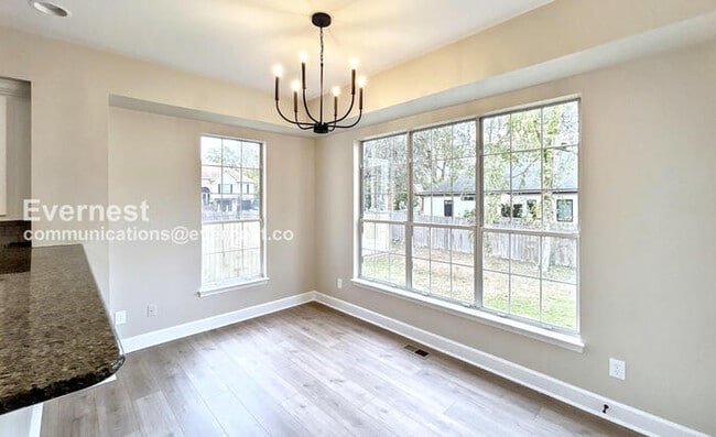 Photo - 1112 Clairmonte Dr