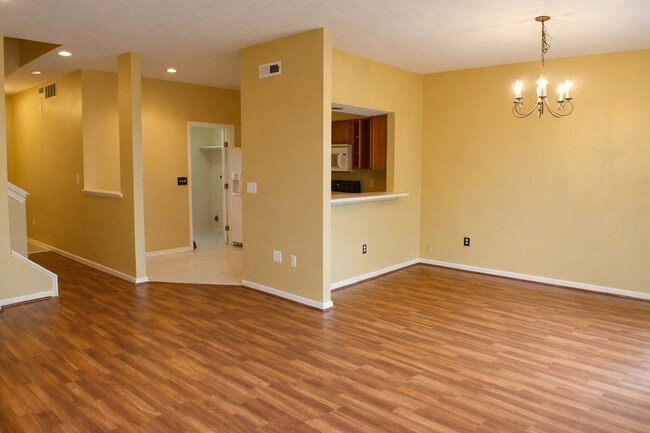 Photo - 3580 Sequoia Dr