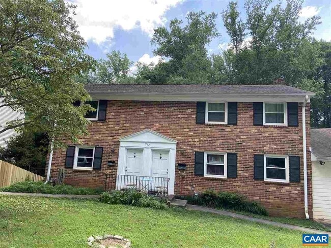 Building Photo - 712 Rockcreek Rd Rental