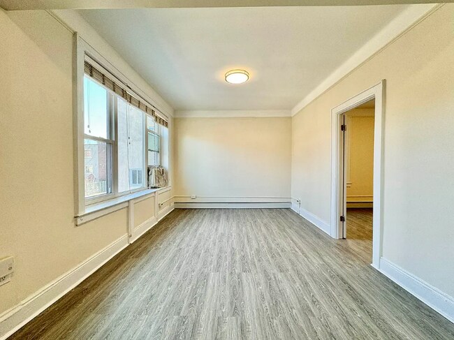 Photo - 24-36-36 42nd St Unit 2F