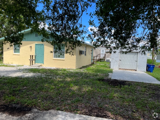 Building Photo - 343 Stockton St Rental