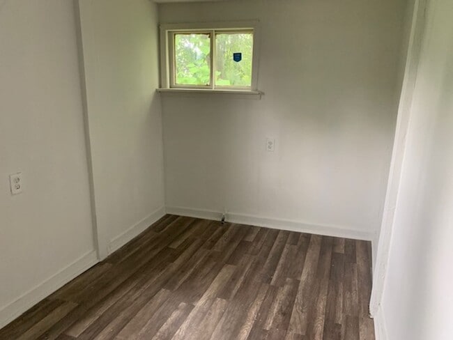 Photo - Comfortable 3-Bed on E 108th in Union-Mile...