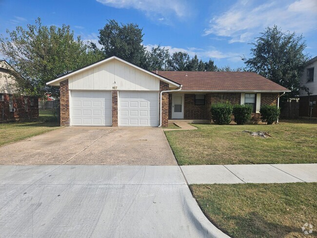 Building Photo - (3) Bed/(2) Bath in Moore! Available NOW! Rental