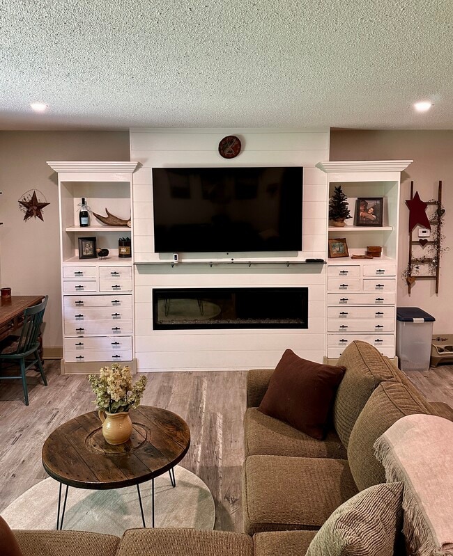 Photo - 15 Thayer Pond Dr Unit 8