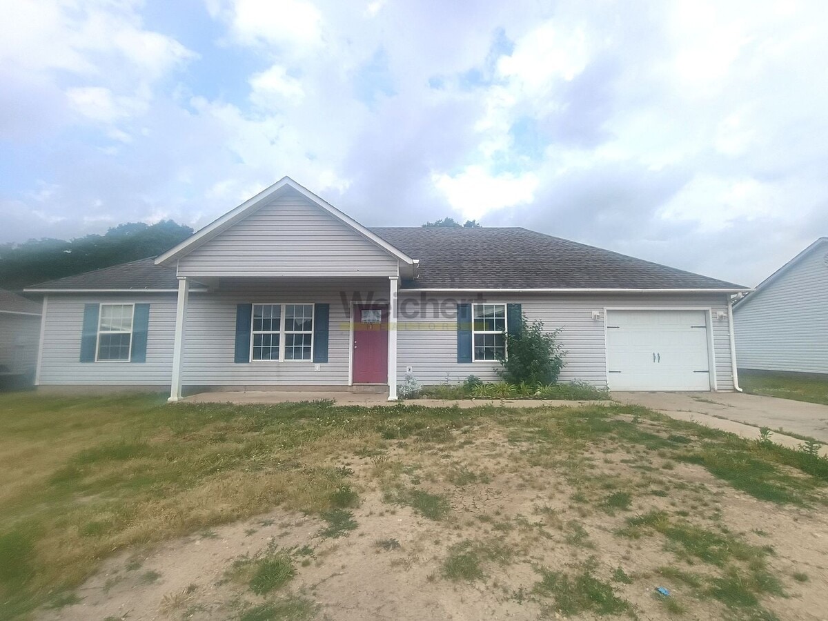3bed/2bath house with garage - 3bed/2bath house with garage