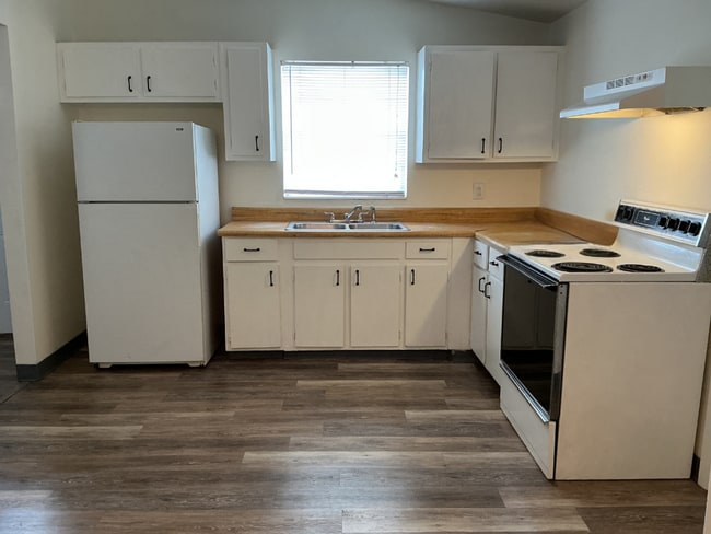 Photo - 2BR Home in South Lakeland – Move-In Ready