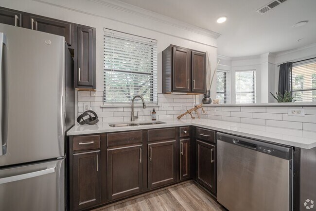 Photo - Get Up to $2,000 Off Your New Home Today! Unidad GV1