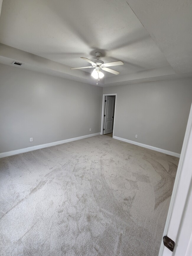 Photo - 803 Landing Dr