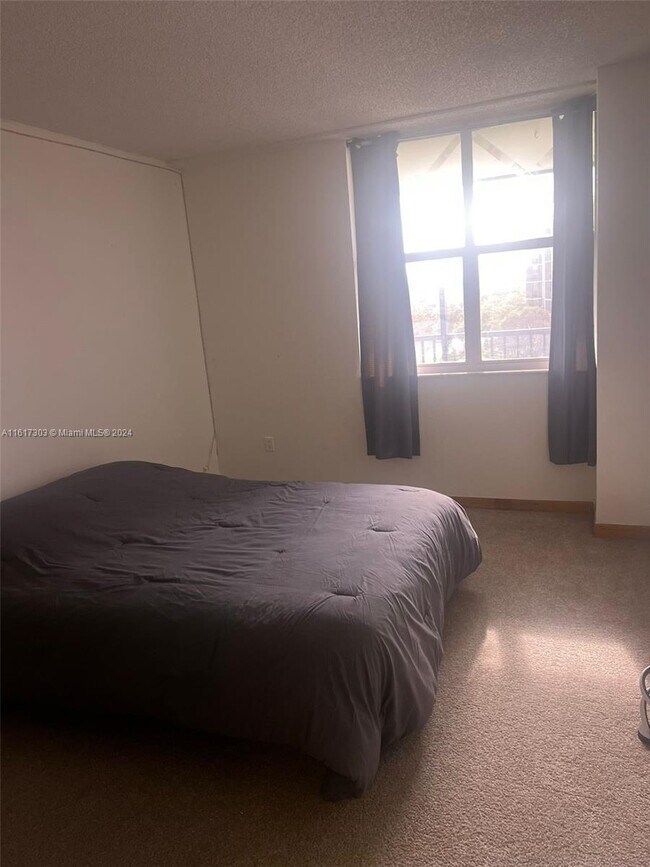 Photo - 3375 N Country Club Dr Unit 407