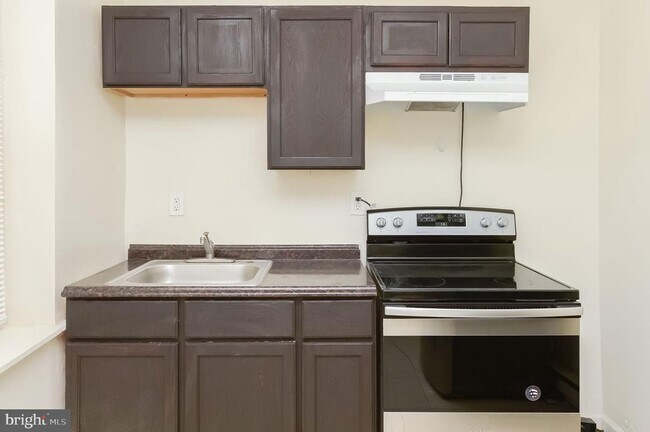 Photo - 3733 N 15th St Unidad 2