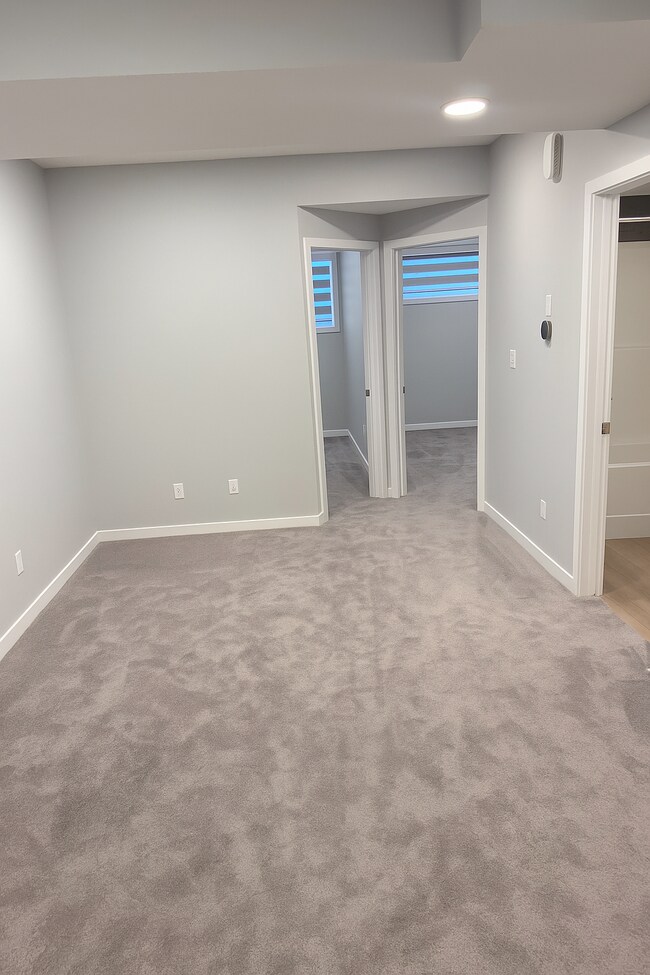 Photo - 8662 Edgemont Link NW