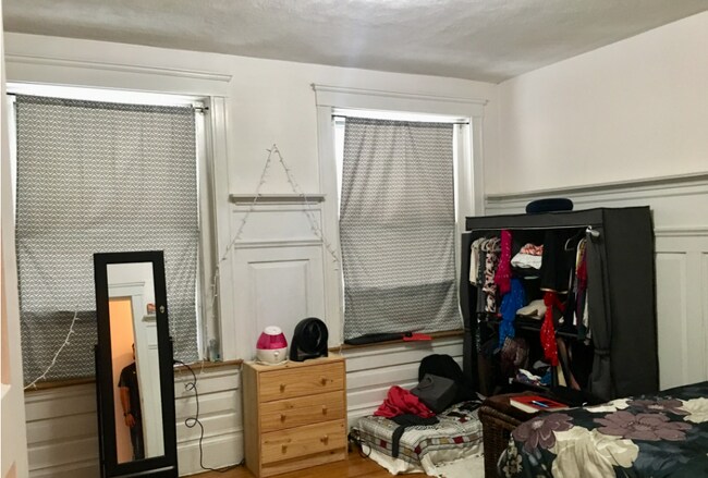 Photo - 1675 Beacon St Unit 2