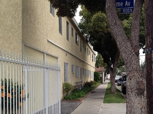 1002 Lakme Ave.