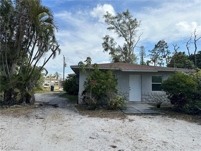 Photo - 5635 Fifth Ave