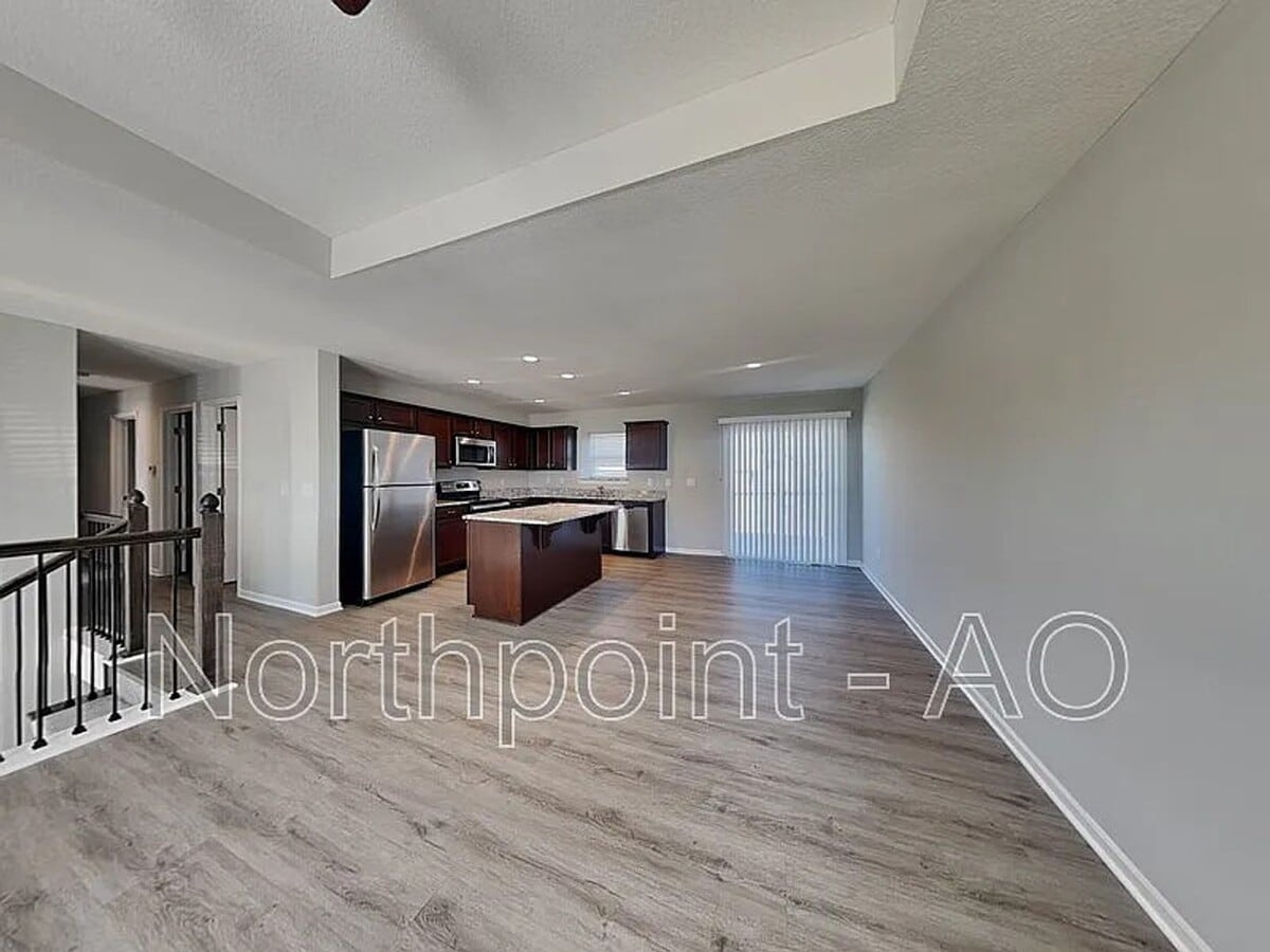 3 BR/2.5BA | Newly Renovated Single Family Home | 1-Car Garage Parking | Large Front yard! - 3 BR/2.5BA | Newly Renovated Single Family Home | 1-Car Garage Parking | Large Front yard!