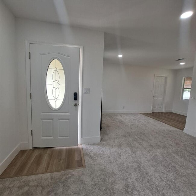 Photo - 2851 28th Ave N