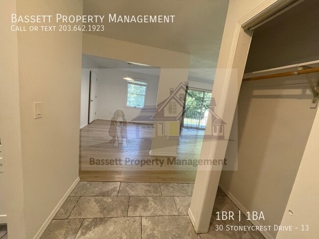 Photo - 30 Stoneycrest Dr