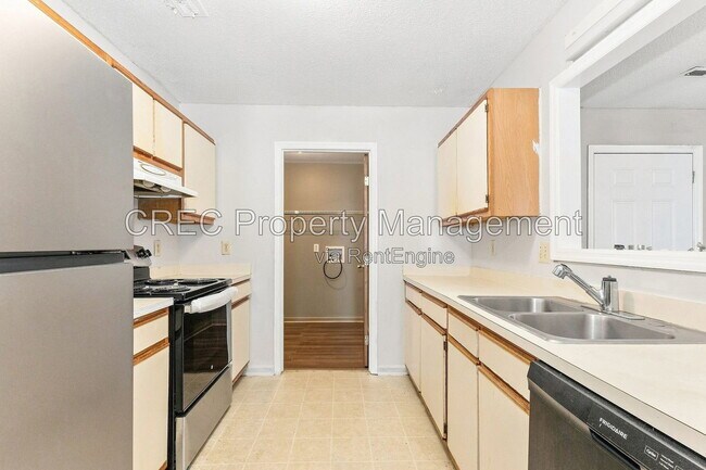 Photo - 169 Pine Shadow Dr