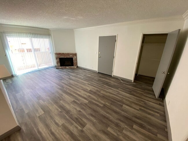 Photo - 1444 Centinela Ave Unidad 3