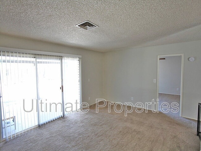 Photo - 8445 N 47th Dr