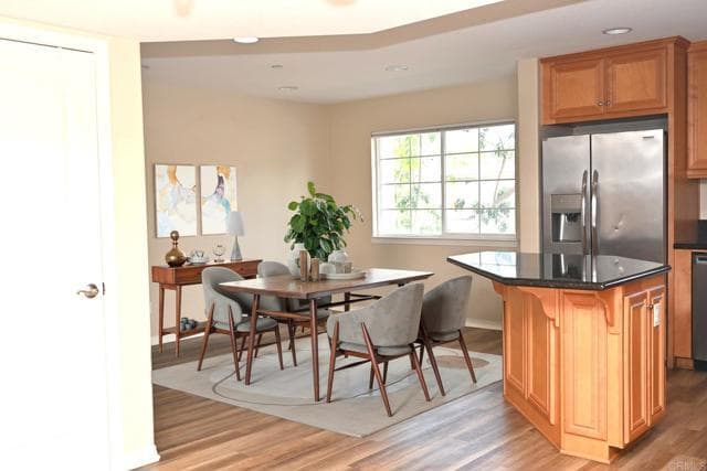 Photo - 4035 Bluff View Way