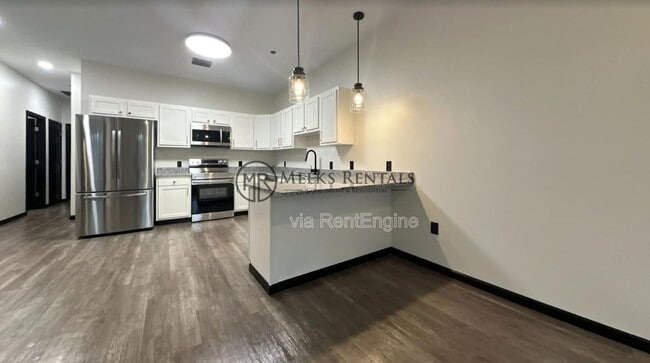 Photo - 408 Leon Sullivan Way Unidad 201