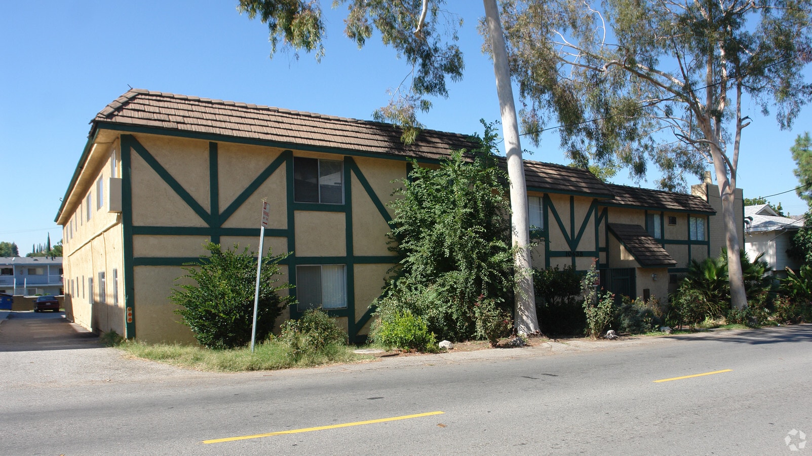 10635 Sherman Grove - 10635 Sherman Grove