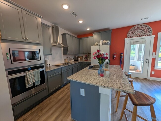 Photo - 4213 Textile Ln