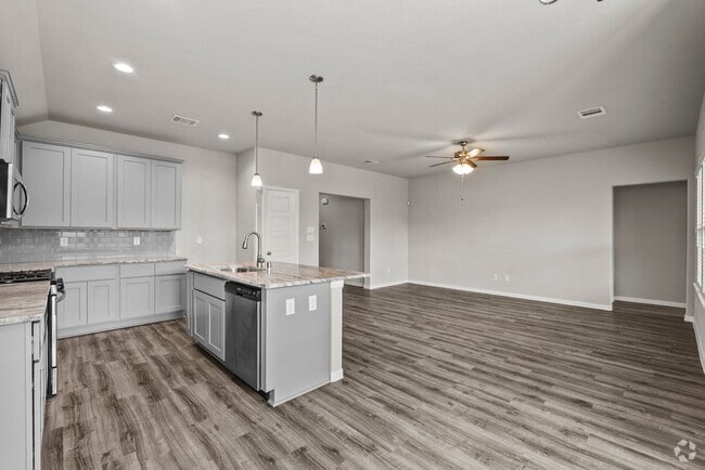 Building Photo - 4302 Fenwick Rd Rental