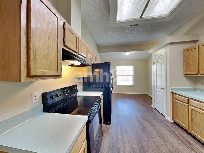 Photo - 1915 Breckenridge Blvd