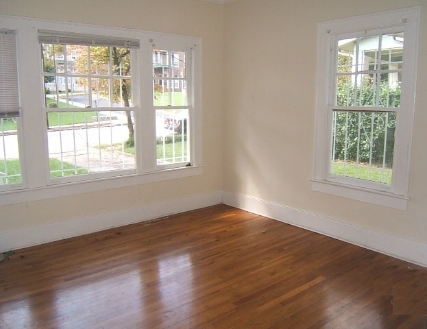 Photo - 780 Peeples St SW