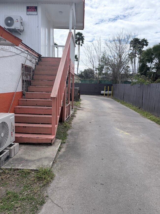 Photo - 1155 N Minnesota Ave Unit 1155