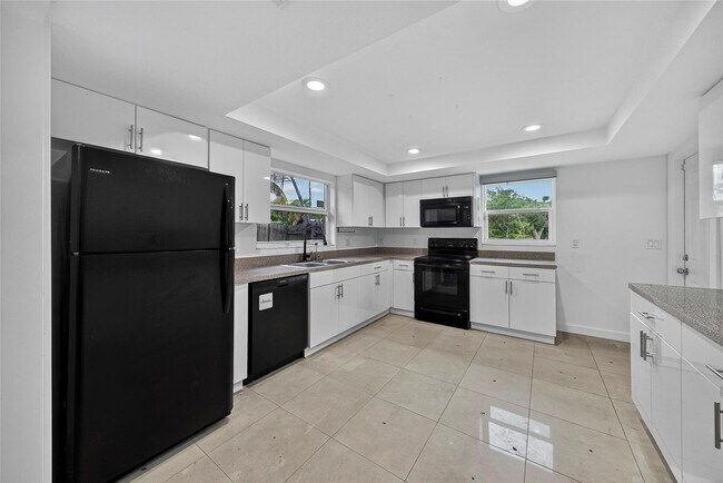 Photo - 206 NW 5th Ave