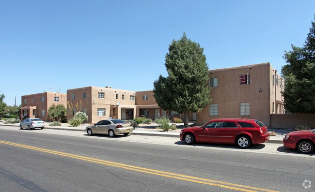 Ridgecrest Apartments - Ridgecrest Apartments