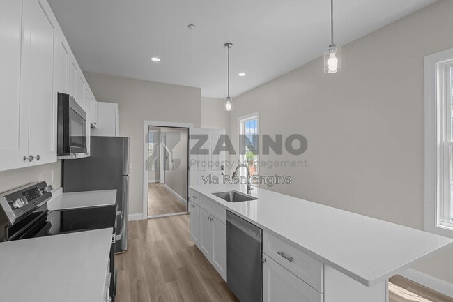 500 Main St Unit 3f