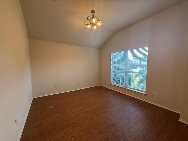Photo - 1341 Rainbow Parke Dr