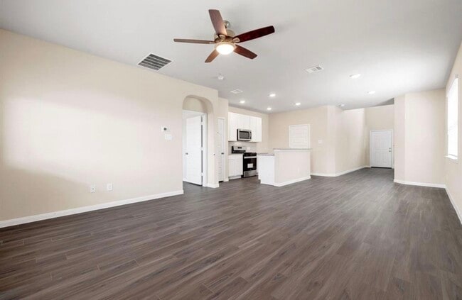 Photo - 23547 Montague Dr