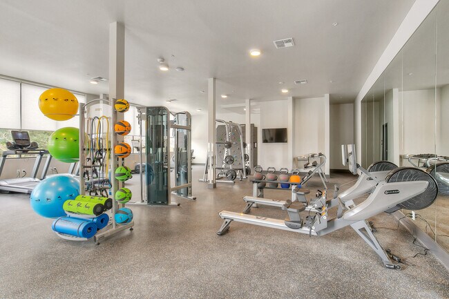 Waterview Crossing Apartments