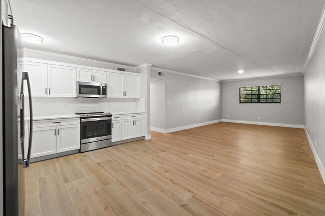 Photo - 324 Southwind Dr Unidad 15